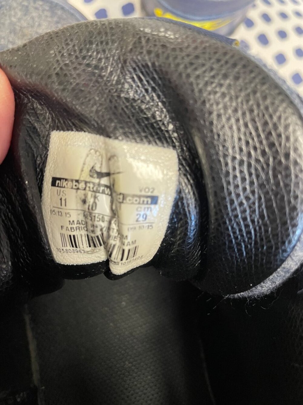 Nike 11 Navy Shoes - Picture 9 of 10